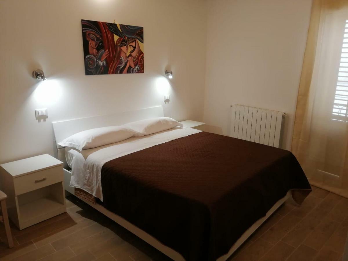 Opera Boutique Rooms Monreale Exterior foto