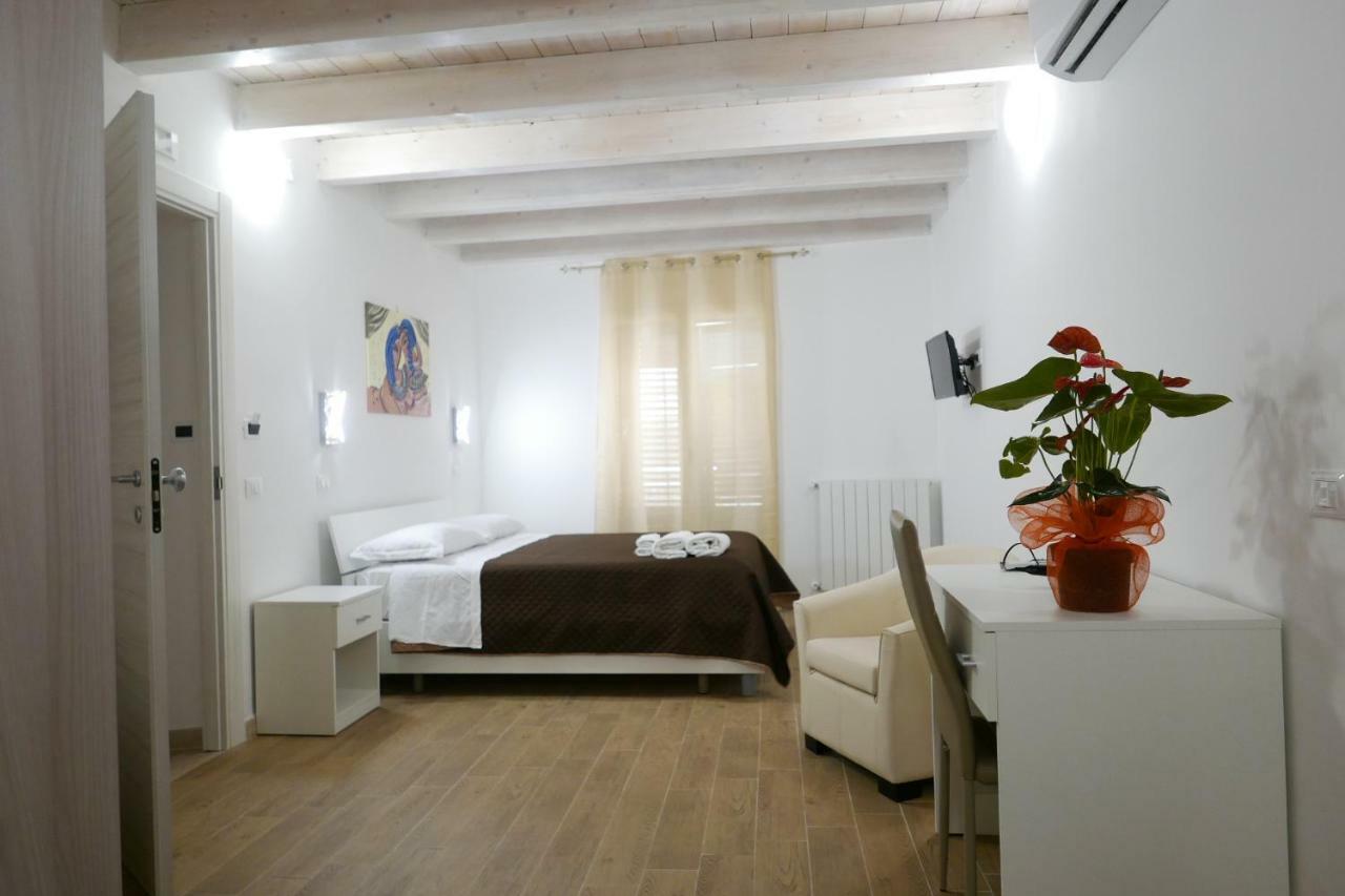 Opera Boutique Rooms Monreale Exterior foto