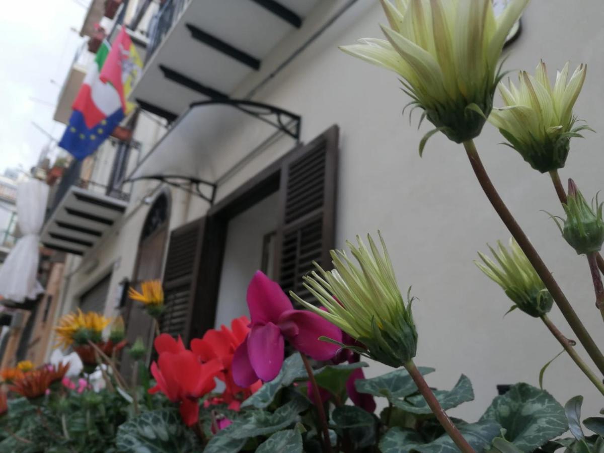 Opera Boutique Rooms Monreale Exterior foto